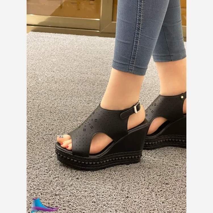 صندل جدید لژدار 10 cm قالب استاندارد تاسایز40 همراه بارنگ بندی#مجلسی کد 105 🛍🛍 قالب استاندارد صندل لژدار 🧨🧨 زیره PU لژ 10cm 💎💎 مدل پر فروش Size 36 ta 40