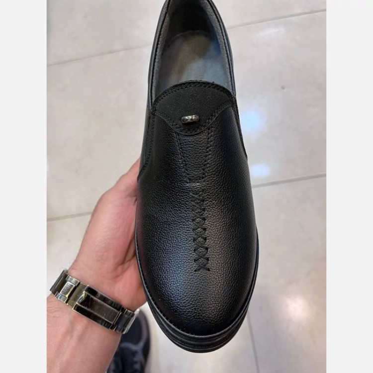 کفش پدخار پاشنه رنگبندیمشکی کرم عسلی جنس رویه چرم کاپرا زیره پی یو(بیتا پاسارگاد) دور دوخت داری کفی طبی پی یو