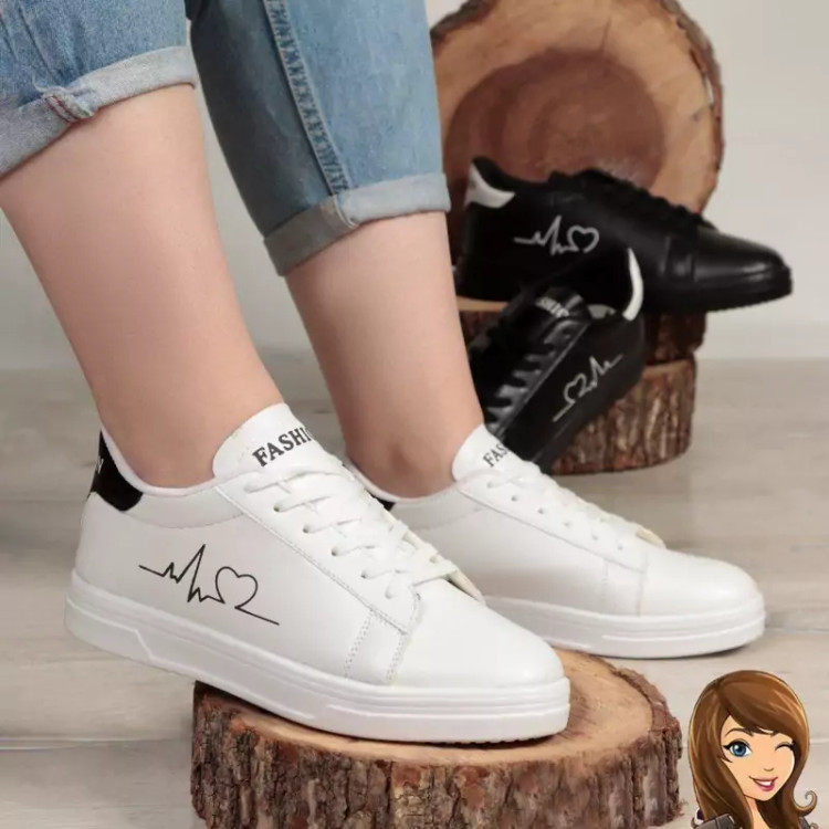 کتونی قلبی#کتونی کد 708 قالب استاندارد زیره پیو سبک و راحت Size37ta40 پست رایگان