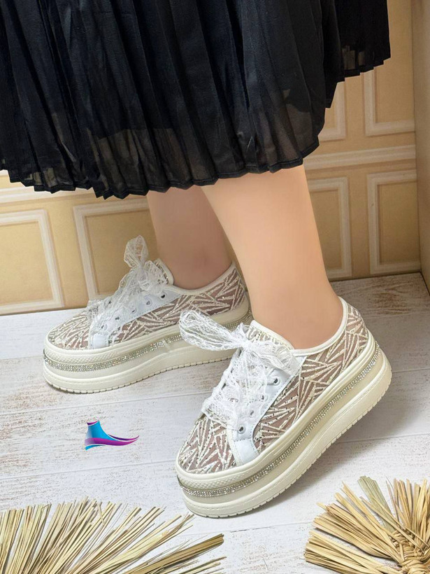 #اسپورت کد 648 🛍🛍 قالب استاندارد کیفیت عالی 🧨🧨 ونس عروسکی دخترانه زیره PU 💎💎 کار سبک خارجی تومان Size 37ta40