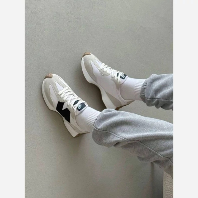 کتونی New Balance لژ 4سانت استپ دار کف بندی طبی متریال ترک شیک و راحت ارسال رایگان