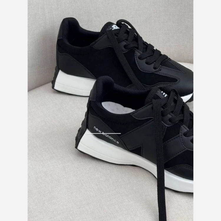کتونی New Balance لژ 4سانت استپ دار کف بندی طبی متریال ترک شیک و راحت ارسال رایگان