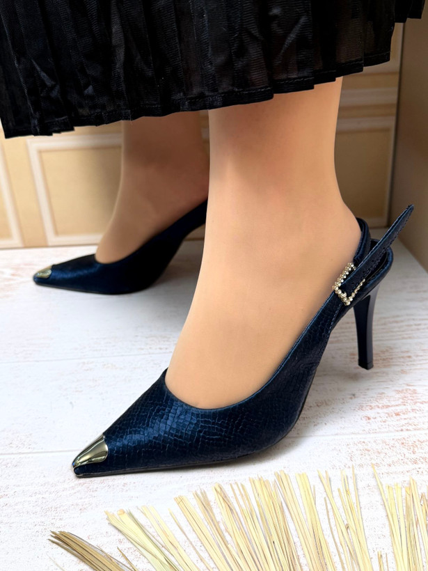 کفش مجلسی کد 985 قالب استاندارد پاشنه 10cm نوک فلزی مجلسی ماری پاخور شیک مدل پرفروش Size 37 ta 40